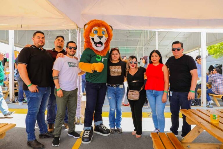 51 años con gran entusiasmo