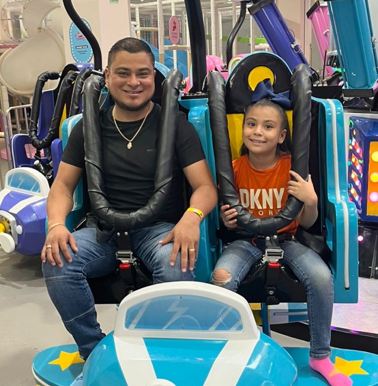 Jugando y aprendiendo en familia